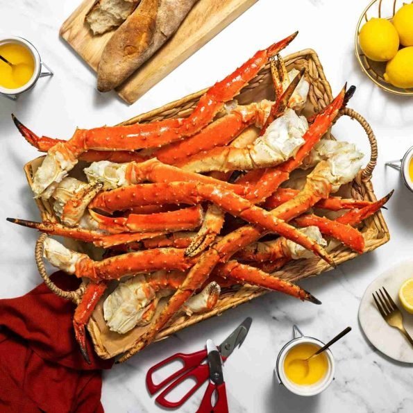 Giant-Red-King-Crab-Legs-595x595-1.jpg